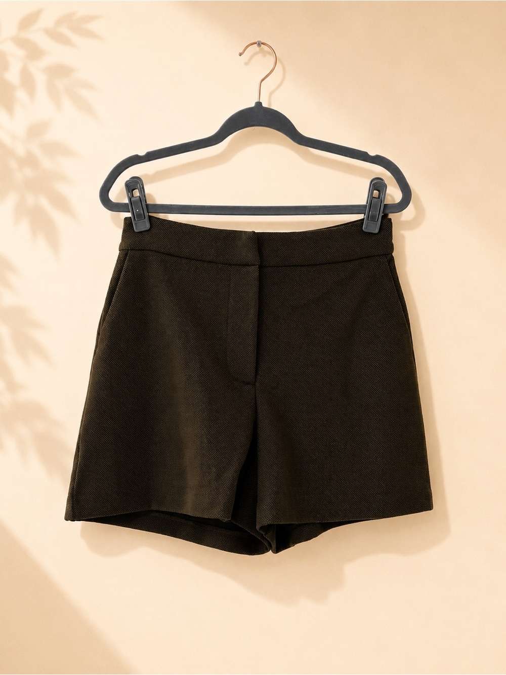 Skies Are Blue Olive Green Textured Shorts NWT Size M Matching Set